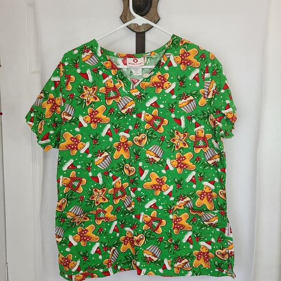 (772) White Cross Woman's Christmas Scrubs, Size: Small Color: Green - Picture 2 of 15